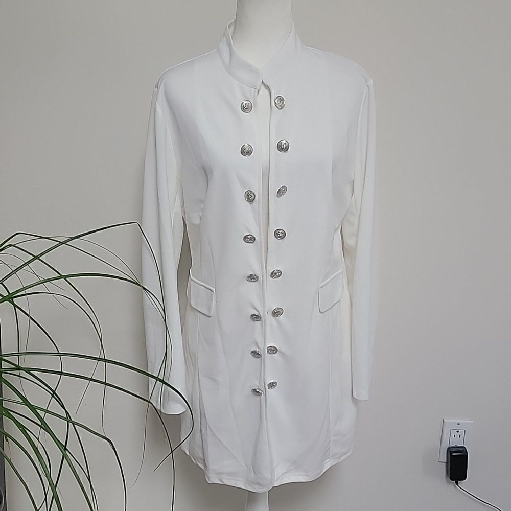 NWOT Chicme military long blazer